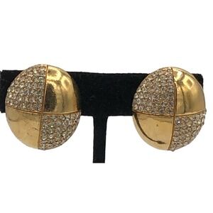 CINER GOLD-TONE CRYSTAL RHINESTONE CRISS-CROSS Dome CLIP EARRINGS